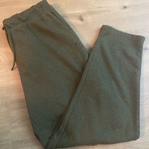 ❗️L green Russel drawstring sweatpants❗️